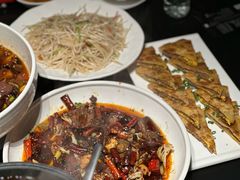 炒有机银芽-铜锣湾·有麝自然香(重庆新天地店)