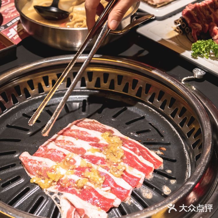广州地道炭火烤肉，借机熏烤一下浪漫情人节
