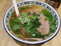 -嘻小北·兰州清汤牛肉面(南翔印象城MEGA店)