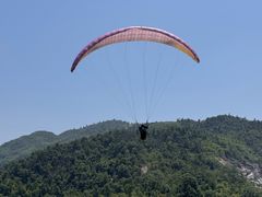 -趣飞飞黑麋峰国际滑翔伞基地