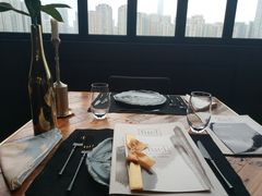 靠窗位-AZUL by FUEL蓝色·法式酒馆(琶醍店)