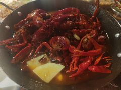 -二钳洞庭虾蟹·江湖菜(成都鹭岛店)