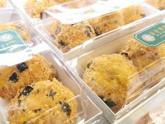 -金色麦甜糕点(面包.蛋糕.华苑店)