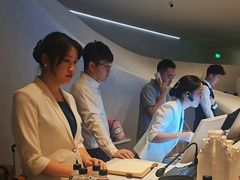 -涨巢·潮玩水疗局