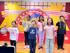 -蓝话筒·少儿成人演讲口才·主持朗诵·戏剧表演(大华第一坊店)