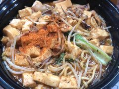 江汉路鱿鱼焖豆腐-十里铺铁板鱿鱼