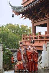 -巴黎春天婚纱摄影(临安店)