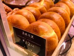 -PARIS BAGUETTE巴黎贝甜(周浦万达店)