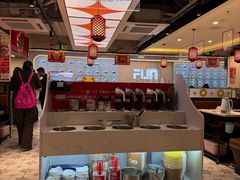 -八合里牛肉火锅(上海世茂广场店)