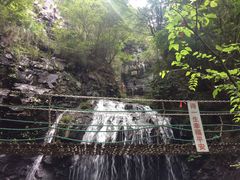 -藏龙百瀑风景区