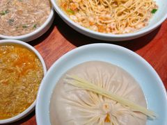 -裕兴记•蟹黄面馆(人民广场店)