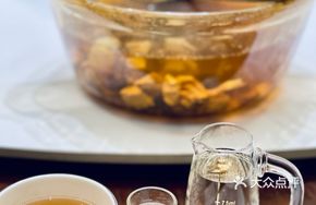 松茸菌炖土鸡
