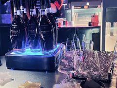 -简奥斯汀·赫本酒吧