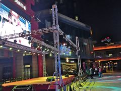 -绿地风尚天地广场