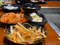 -肉甲韩国木炭烤肉(新壹街1店)
