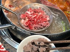 -来龍儿鲜切牛肉自助老火锅
