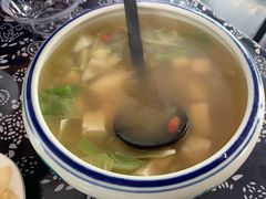 -八两八金·莱芜特色炒鸡(市南漳浦路店)