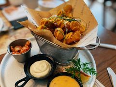 -Mark&Mars Restaurant