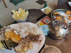 -九牧鱻·渝老鬼重庆火锅(人民路店)