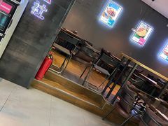 门面-酷公社·榴莲披萨(太原街店)