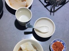 -肖四女乐山跷脚牛肉(江北星街坊店)