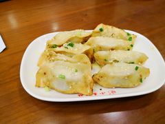-小姜锅贴(凤凰街店)