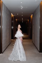 -台湾蔡美月婚纱租赁