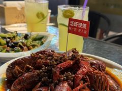 -霸气大叔干锅鸭头·龙虾烧烤·川菜·赛事直播(三里屯店)