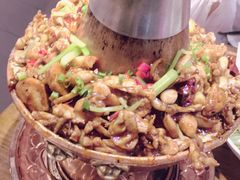 -老佛爷蛙锅•鲜蛙煲(麦凯乐店)