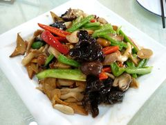 -龙香居海鲜浑锅家常菜·特色驴肉