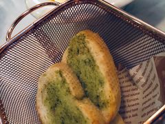 餐前面包-IL Forno 意坊·意大利餐厅(花园店)