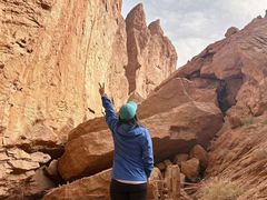 -天山神秘大峡谷