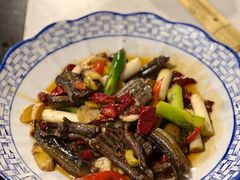 爆炒土鳝鱼-百年粉蒸牛肉