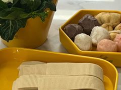 -润园四季椰子鸡火锅(卓越INTOWN店)