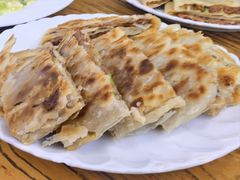 -溢心园香河肉饼总店