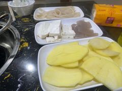 -韩妹鱼庄·泸定老字号(泸定店)