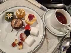 -广州花园酒店·凌璇阁旋转餐厅CAROUSEL360