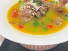 -新天明砂锅鱼头煲