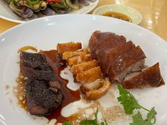 -鹏城人家海鲜酒家·23年老字号(较场尾店)
