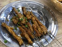 -江城燕子大排档(江汉路步行街店)