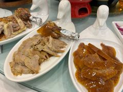 -大鸭梨烤鸭店(金顶街店)