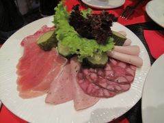 香肠拼盘-申德勒加油站餐厅(三里屯北小街店)