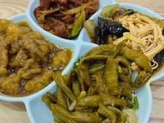 -晓宇盒饭(民安街店)