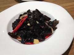 凉拌木耳-上关雪東北菜(中房金谊店)
