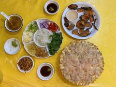 -官塘陈记鱼生·潮汕砂锅粥·牛肉火锅(潮枫路总店)