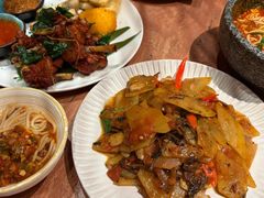 -浩海火燒雲傣家菜(芮欧百货店)