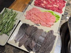-六公里老火锅(总店)