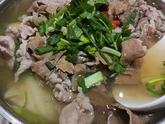 -犇逸·乐山跷脚牛肉·四川现炒(览海店)
