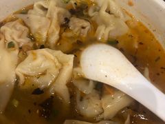 -重庆老字号·吴抄手·高豆花(T3航站楼店)