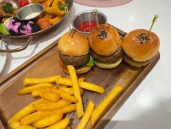 -奈尔宝·儿童乐园·亲子餐厅(华采天地店)